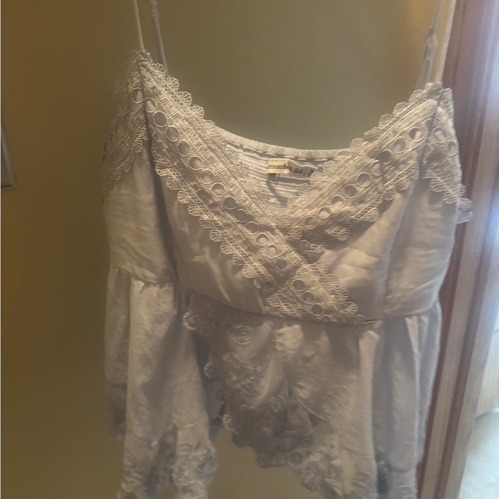 Abercrombie & Fitch White Lace Camisole